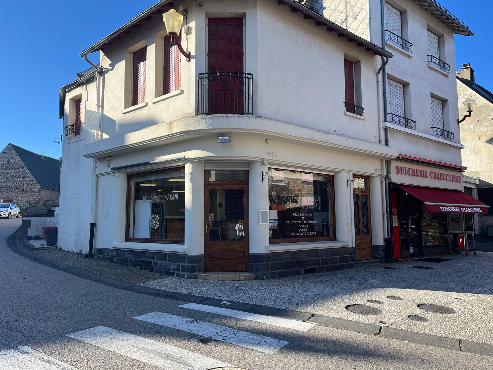 Appartement 55 m² · à Saint-Sauves-d'Auvergne · 55 m² · 165 000 €