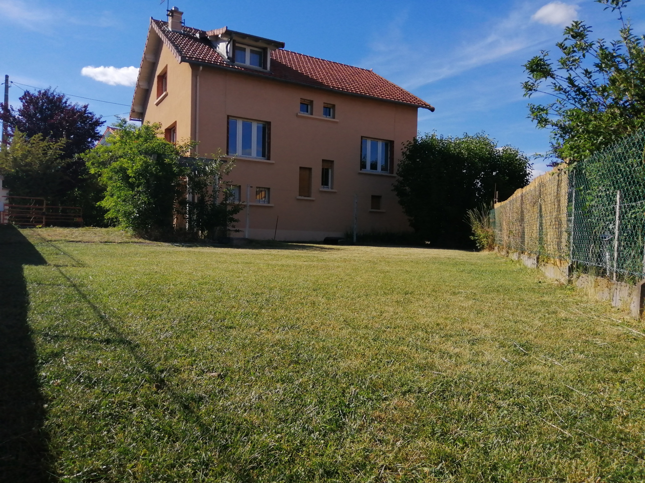 Maison 5 pièces 122 m² · à Riom · 122 m² · 270 000 €