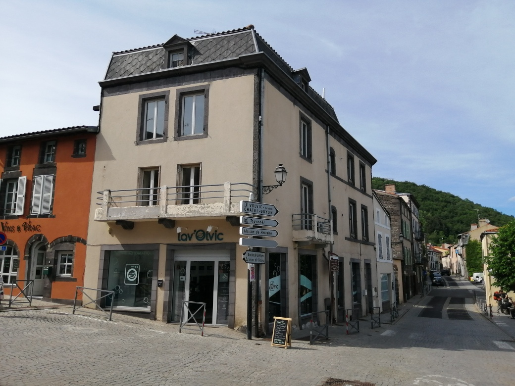 Appartement 5 pièces 140 m² · à Volvic · 140 m² · 242 740 €