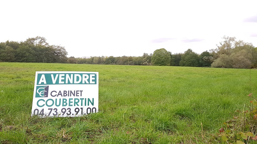 terrain 0 pièces · à Lezoux · 54 000 €